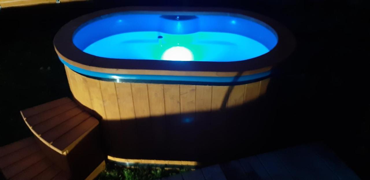 Tonn"O Loisirs Villa Servel Exteriör bild