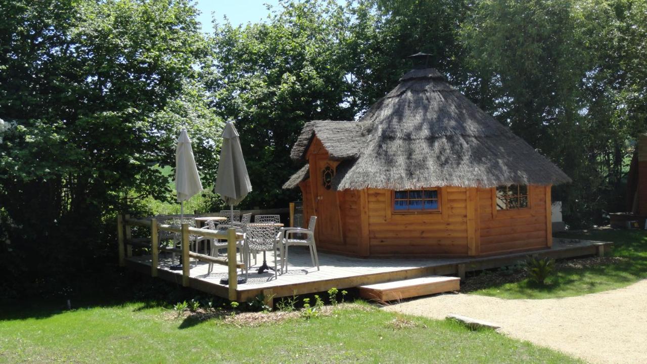 Tonn"O Loisirs Villa Servel Exteriör bild